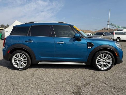 Used 2022 MINI Cooper Countryman image 4