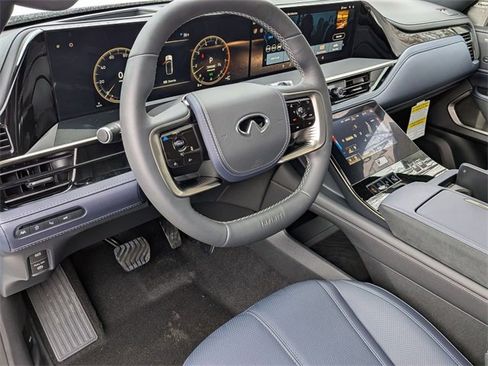 New 2026 INFINITI QX80 4WD image 11