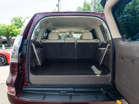 Used 2016 Lexus GX 460 Luxury AWD/4WD image 8