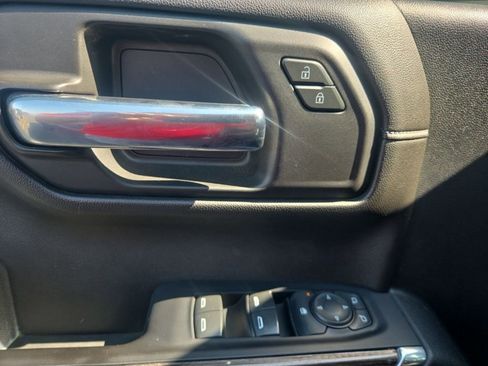 Used 2019 Chevrolet Silverado 1500 RST w/ All-Star Edition image 10