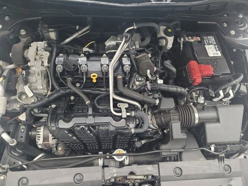Used 2024 Nissan Altima 2.5 S FWD image 30