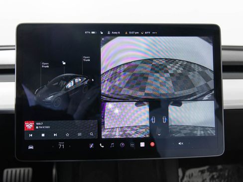 Used 2021 Tesla Model 3 Performance image 35