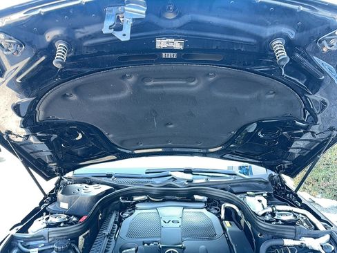 Used 2014 Mercedes-Benz E 350 4MATIC Sedan image 32