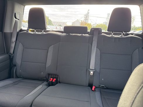 Used 2025 Chevrolet Silverado 1500 LT image 18