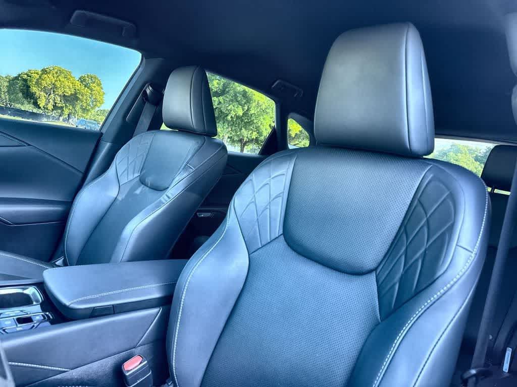 Used 2025 Lexus RX 350 FWD w/ Technology Package image 14