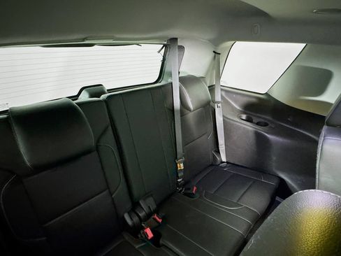 Used 2019 Chevrolet Tahoe Premier AWD/4WD image 31