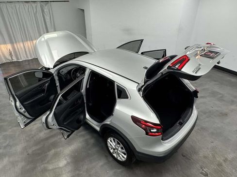 Used 2021 Nissan Rogue Sport S FWD image 16
