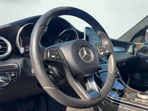 Used 2018 Mercedes-Benz C 300 Sedan image 41