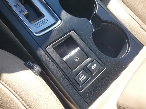 Used 2017 Subaru Outback 2.5i Premium image 35