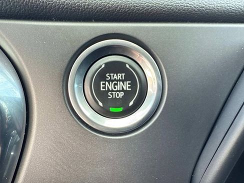 Used 2021 Chevrolet Blazer LT image 30