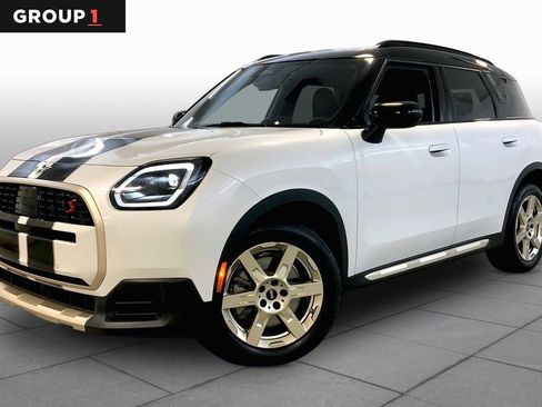 Certified 2025 MINI Cooper Countryman S AWD/4WD image 1