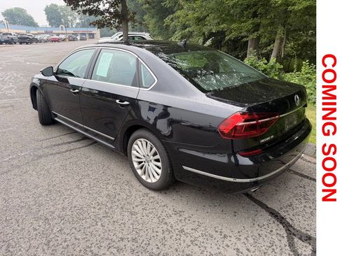 Used 2017 Volkswagen Passat 1.8T SE FWD image 7