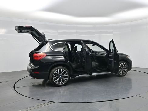 Used 2021 BMW X1 sDrive28i FWD image 4