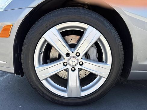 Used 2012 Mercedes-Benz S 550 image 9