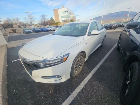 Certified 2020 Honda Accord Hybrid image 1