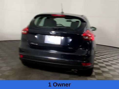 Used 2017 Ford Focus SEL w/ Cold Weather Package image 10