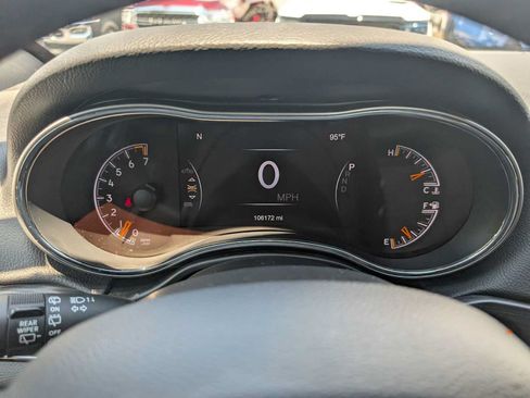 Used 2019 Jeep Grand Cherokee Limited w/ Trailer Tow Group IV AWD/4WD image 21