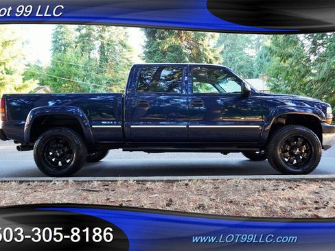 Used 2001 Chevrolet Silverado 2500 LS w/ Off-Road Skid Plate Pkg AWD/4WD image 8