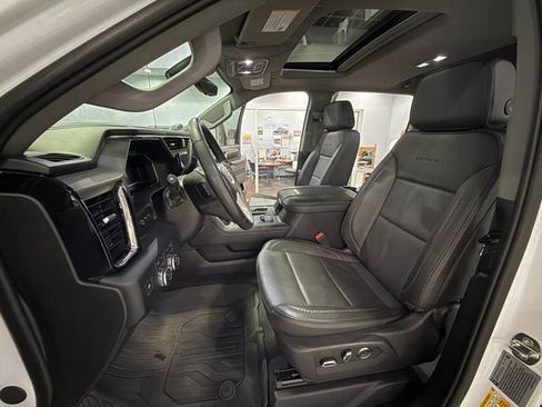 Used 2024 GMC Sierra 2500 Denali w/ Denali Reserve Package image 12