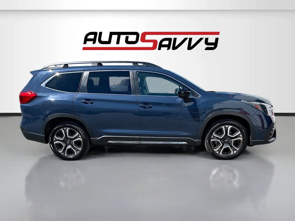 Used 2024 Subaru Ascent Limited AWD/4WD image 8