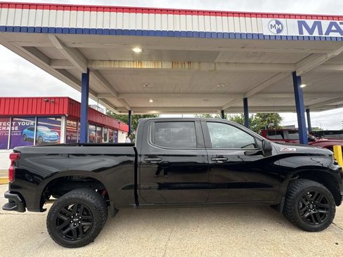 Used 2021 Chevrolet Silverado 1500 LT Trail Boss w/ Convenience Package II AWD/4WD image 10