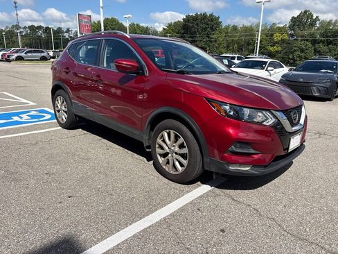 Certified 2020 Nissan Rogue Sport SV w/ All-Weather Package FWD image 2