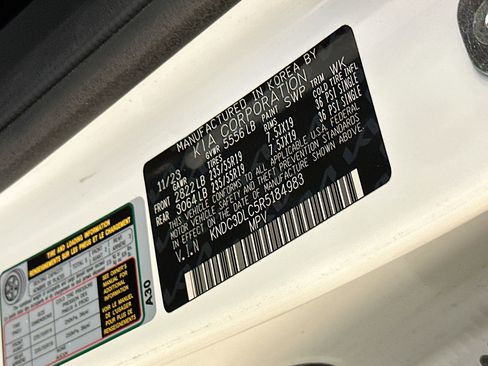 Used 2024 Kia EV6 Light AWD/4WD image 12