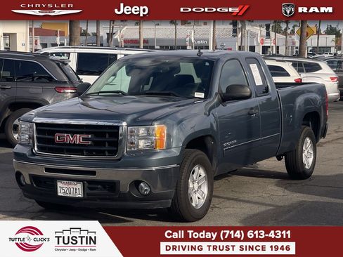 Used 2011 GMC Sierra 1500 SLE w/ Power Tech Package RWD image 9
