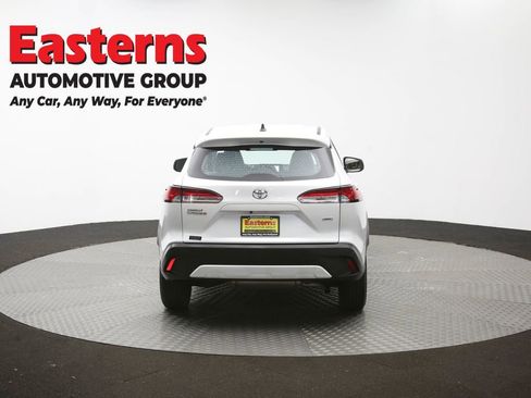 Used 2024 Toyota Corolla Cross L AWD/4WD image 36