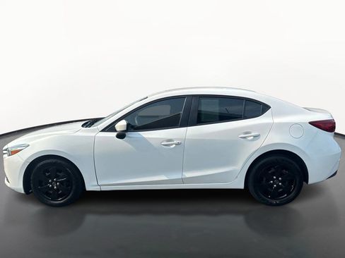 Used 2018 MAZDA MAZDA3 Sport FWD image 6