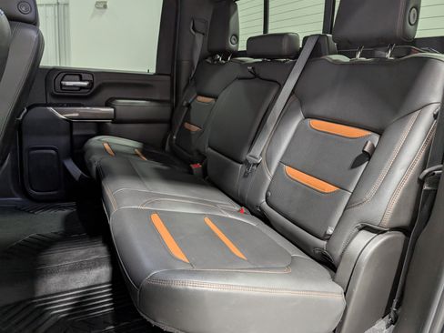 Used 2020 GMC Sierra 2500 AT4 w/ AT4 Premium Package AWD/4WD image 19
