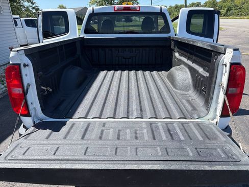 Used 2016 Chevrolet Colorado W/T AWD/4WD image 13