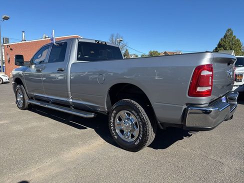 Used 2024 RAM 2500 Tradesman w/ Chrome Appearance Group image 7