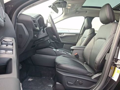 New 2026 Ford Escape Platinum w/ Premium Technology Package AWD/4WD image 9