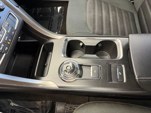 Used 2019 Ford Fusion SE FWD image 55