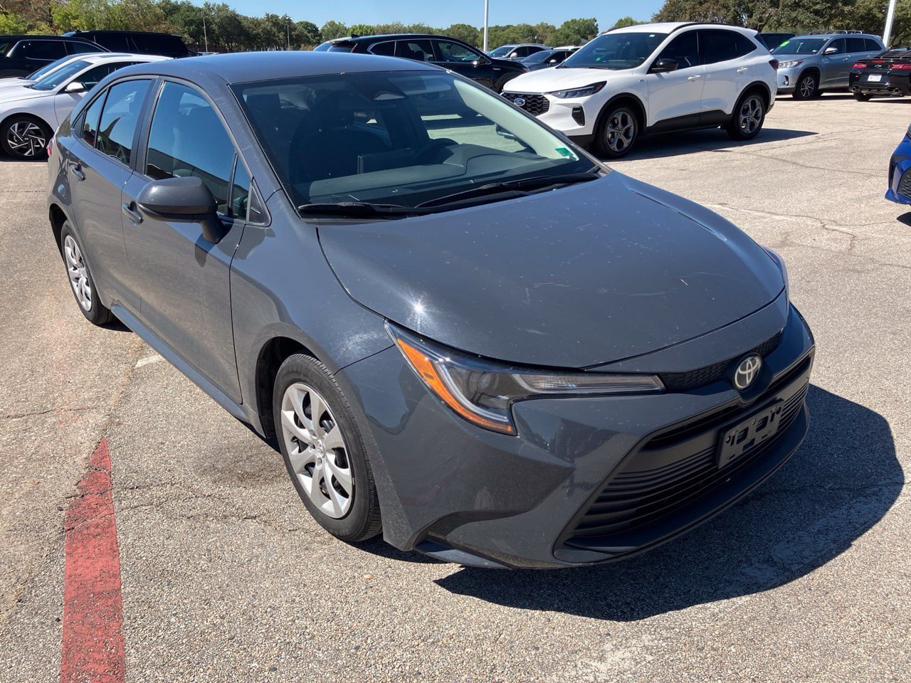 Used 2024 Toyota Corolla LE FWD image 1