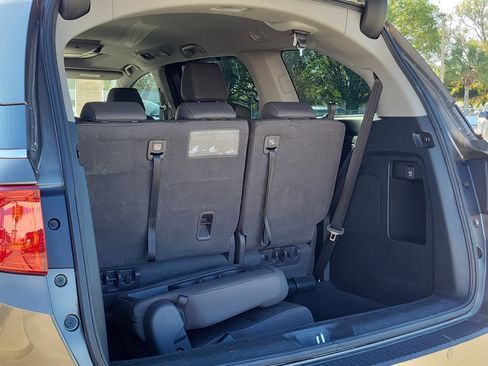 Used 2023 Honda Odyssey Touring image 12