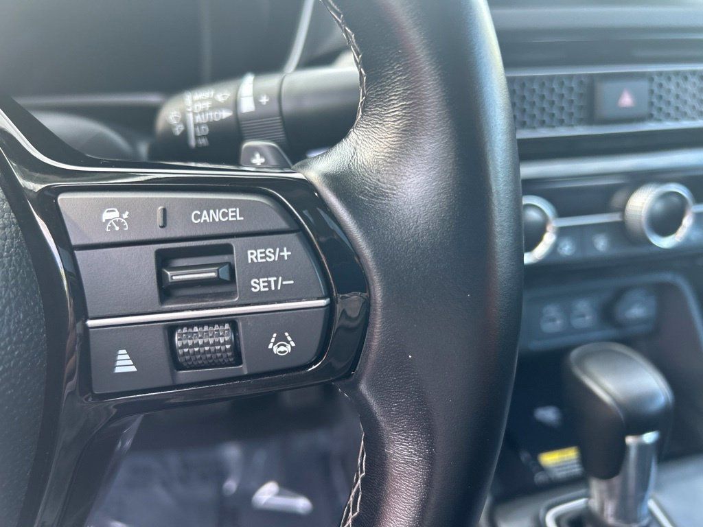 Used 2022 Honda Civic Touring image 38