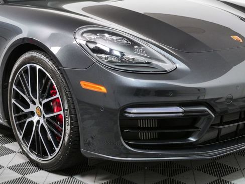 Certified 2021 Porsche Panamera GTS w/ Premium Package AWD/4WD image 31