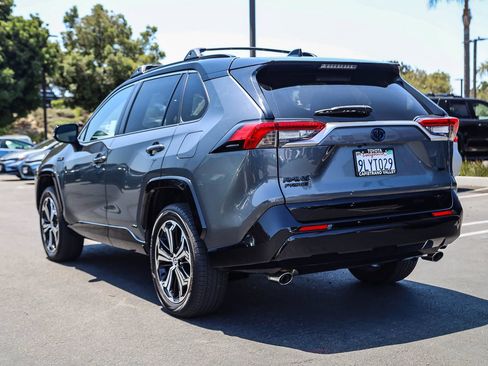 Certified 2024 Toyota RAV4 XSE w/ Weather Package AWD/4WD image 6