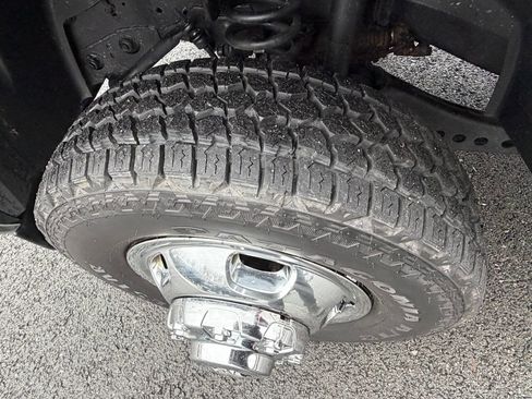 Used 2023 RAM 3500 Tradesman image 23