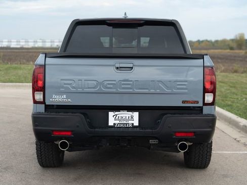 Used 2025 Honda Ridgeline TrailSport+ image 5