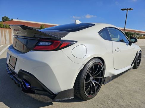 Used 2022 Subaru BRZ Limited RWD image 8