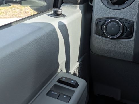 New 2025 Ford E-350 and Econoline 350 Super Duty w/ Power Equipment Group image 20