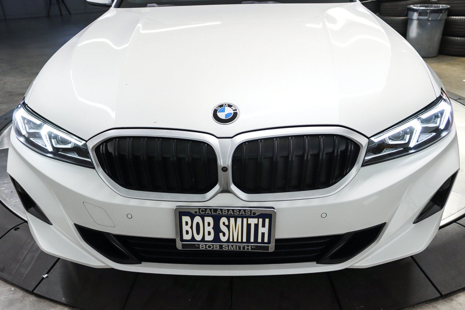 Certified 2024 BMW 330i Sedan w/ Convenience Package RWD image 11