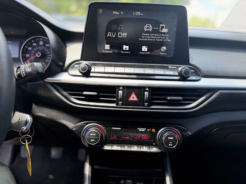 Used 2019 Kia Forte Sedan FWD image 15
