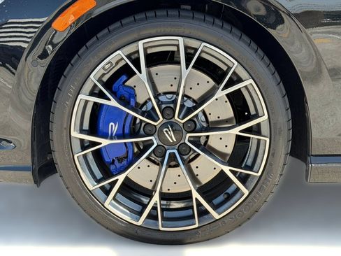 Certified 2026 Volkswagen Golf AWD/4WD image 12