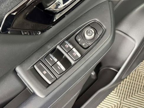 Certified 2025 Subaru Forester Limited AWD/4WD image 17
