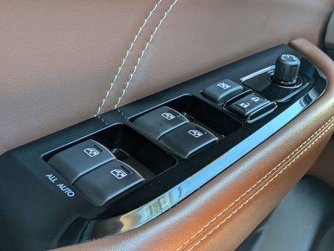 Used 2019 Subaru Outback 2.5i Touring w/ Popular Package #3A image 27