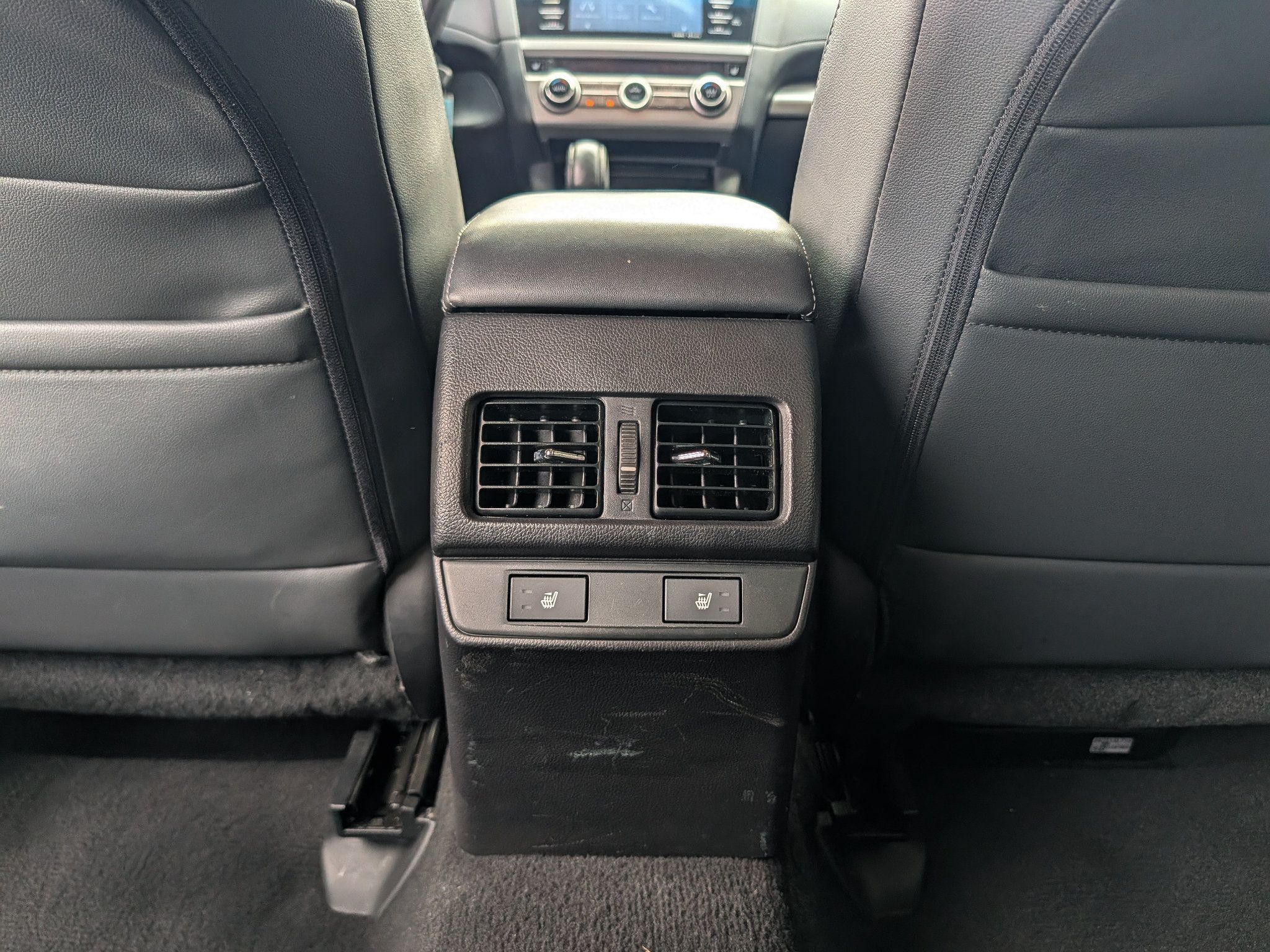 Used 2016 Subaru Legacy 3.6R Limited w/ Popular Package #4 AWD/4WD image 19